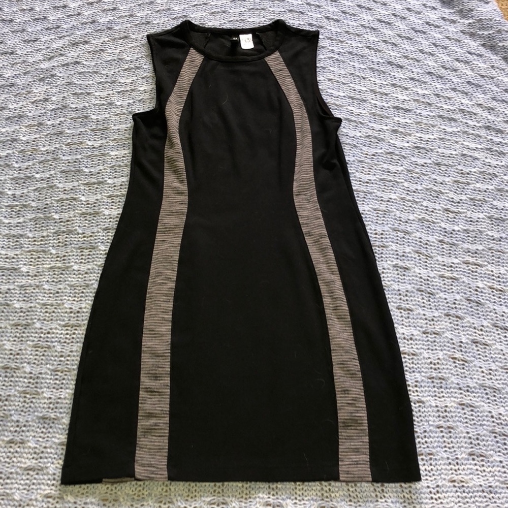 H&M black bodycon dress